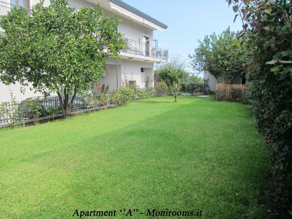 Moni Rooms Giarre Exterior photo