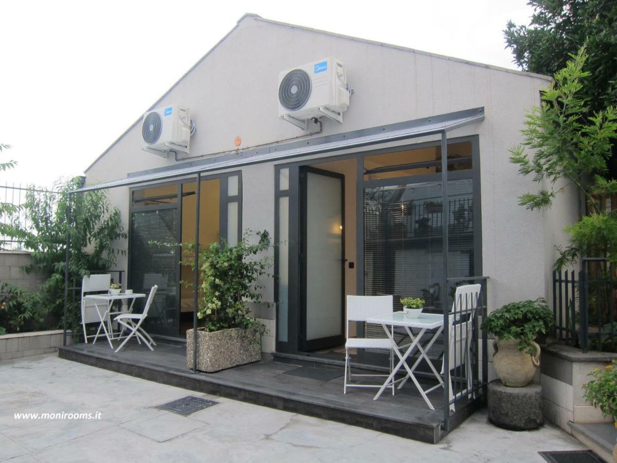Moni Rooms Giarre Exterior photo