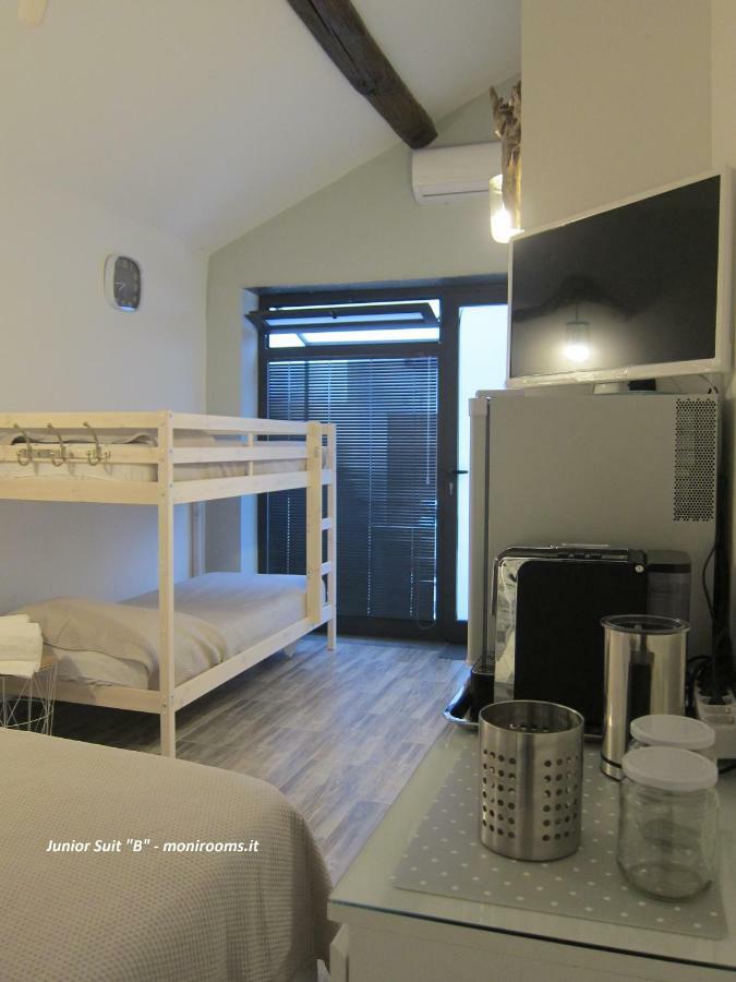 Moni Rooms Giarre Exterior photo